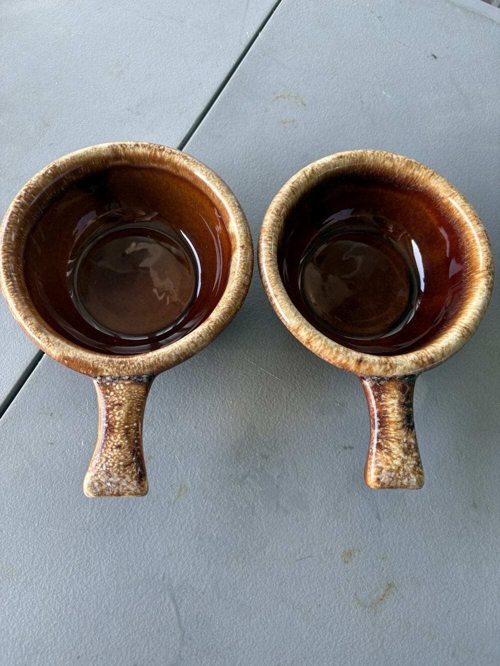 Vintage Hull Oven Proof French onion soup bowls Set Of 2
